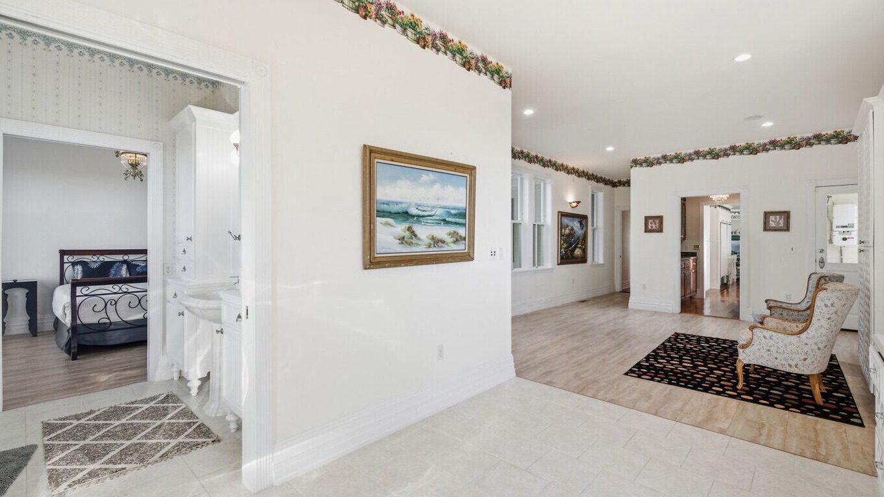 Photo of Bedroom in Phoenix Lake-Cedar Ridge