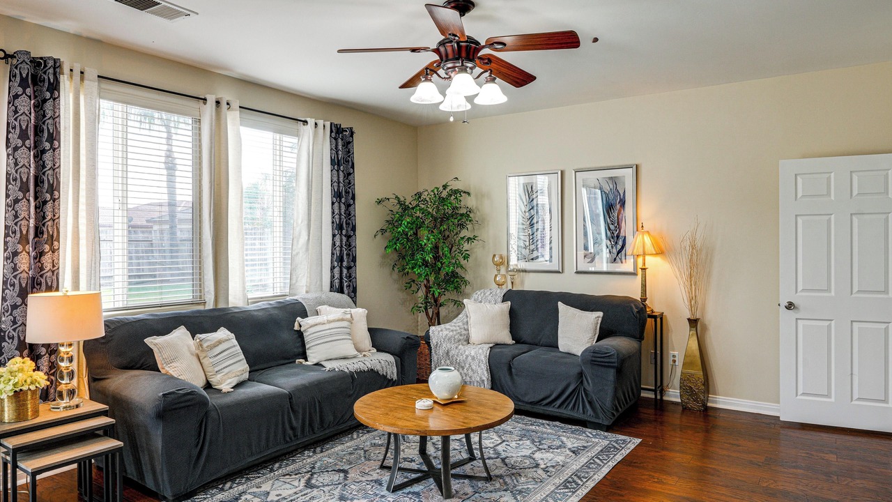 Photo of Livingroom in Greenacres
