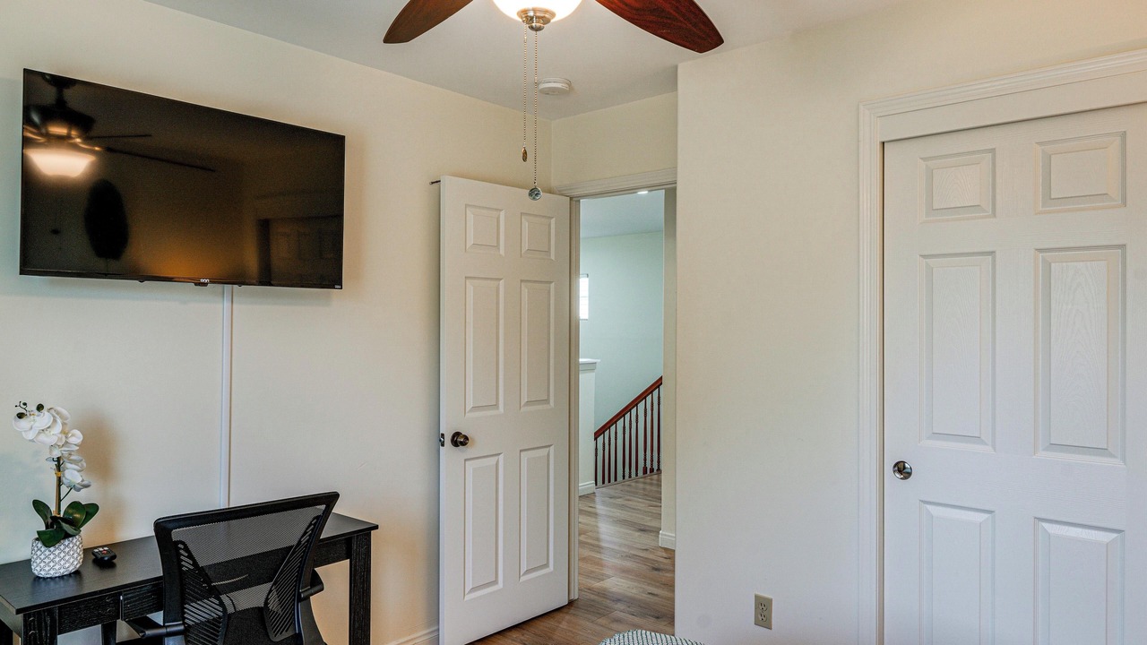 Photo of Bedroom in Greenacres