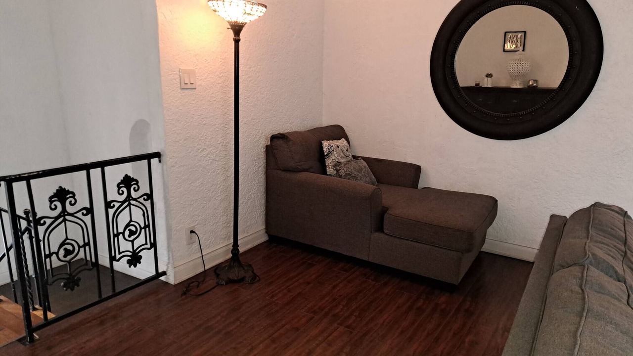 Photo of Livingroom in Beverly Hills