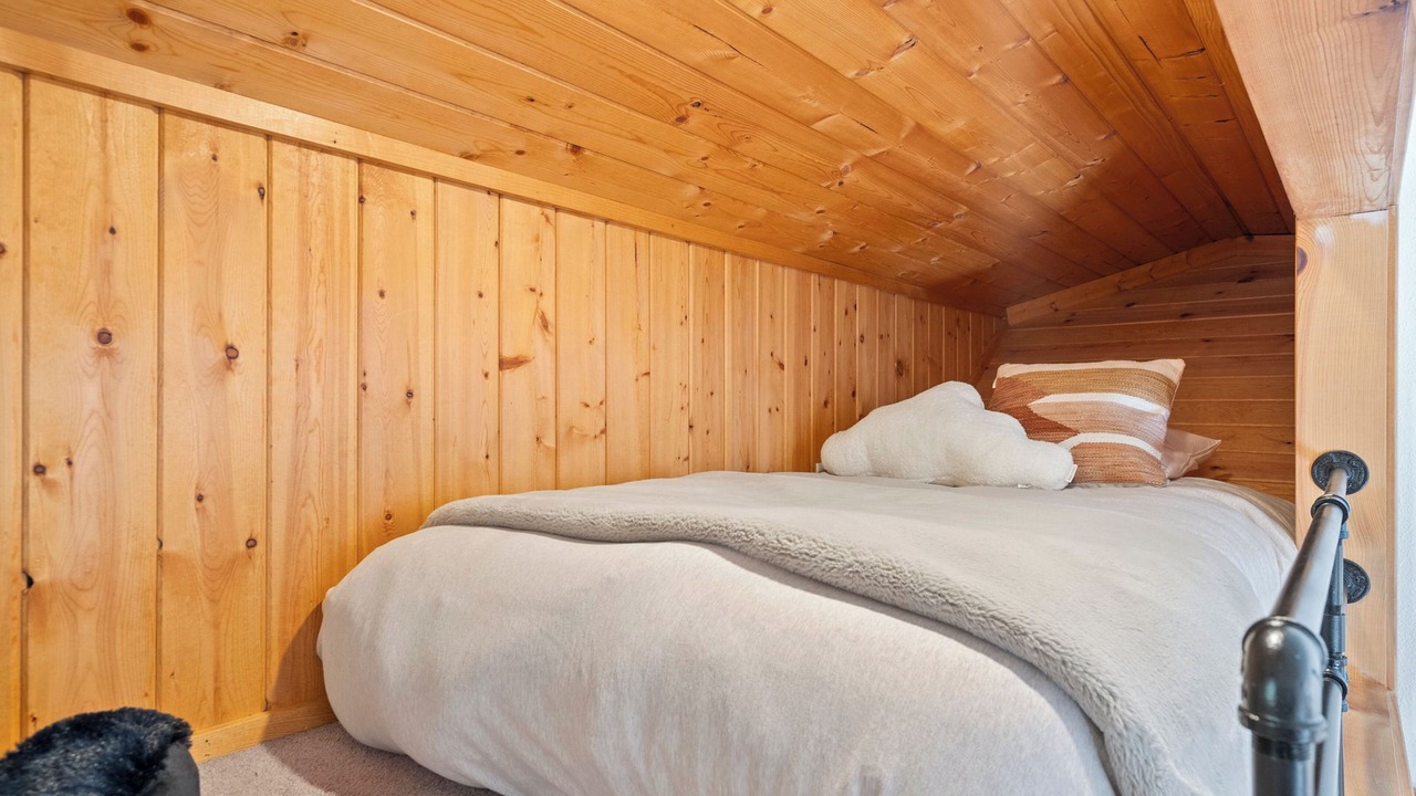 Photo of Bedroom in Ben Lomond