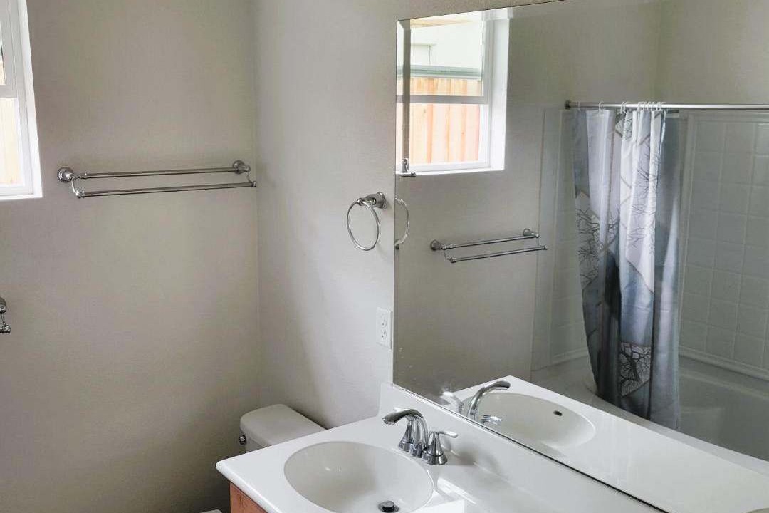 Photo of Bathroom in Hollister