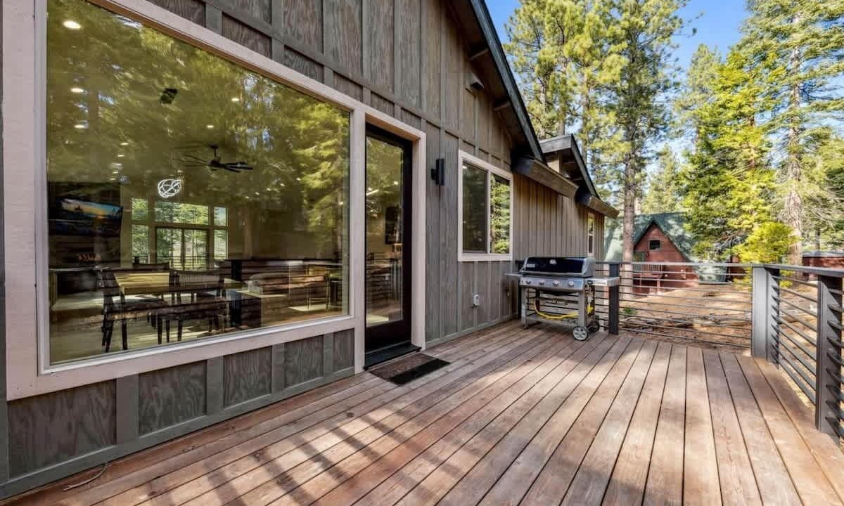 Photo of Patio Balcony in South Lake Tahoe