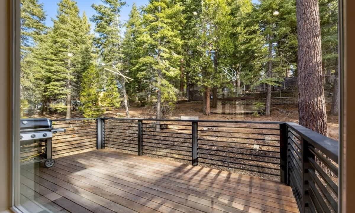 Photo of Patio Balcony in South Lake Tahoe