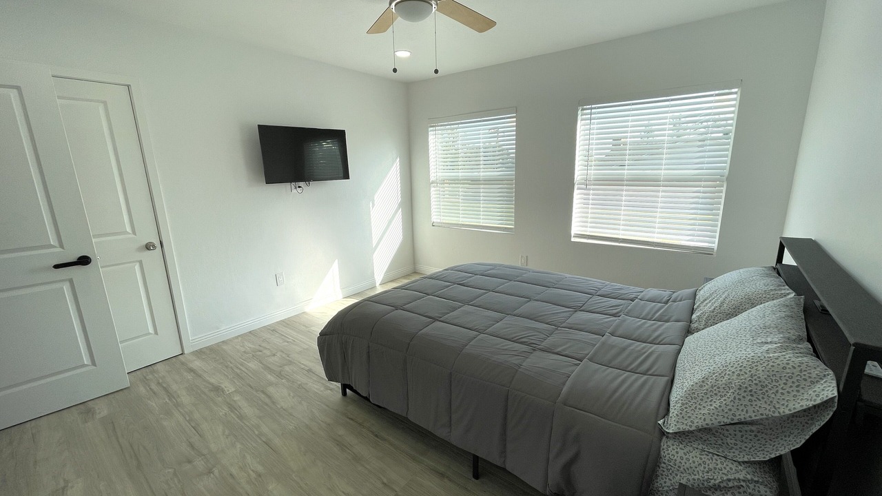 Photo of Bedroom in Bakersfield