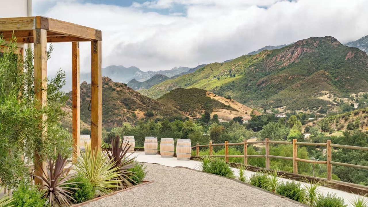 Photo of Outdoor in Agoura Hills