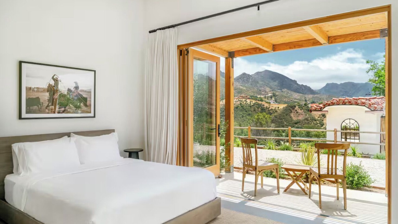 Photo of Bedroom in Agoura Hills