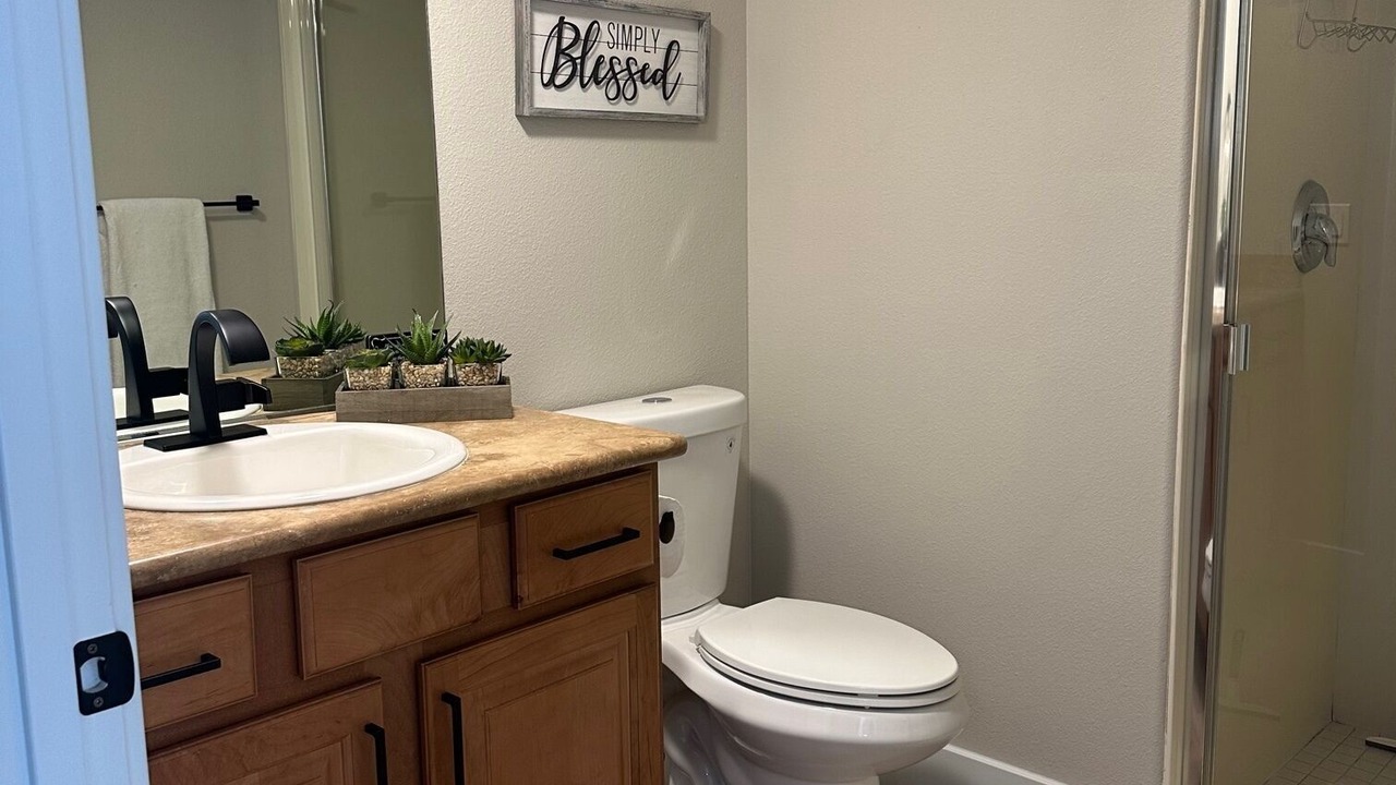 Photo of Bathroom in Lake Havasu City