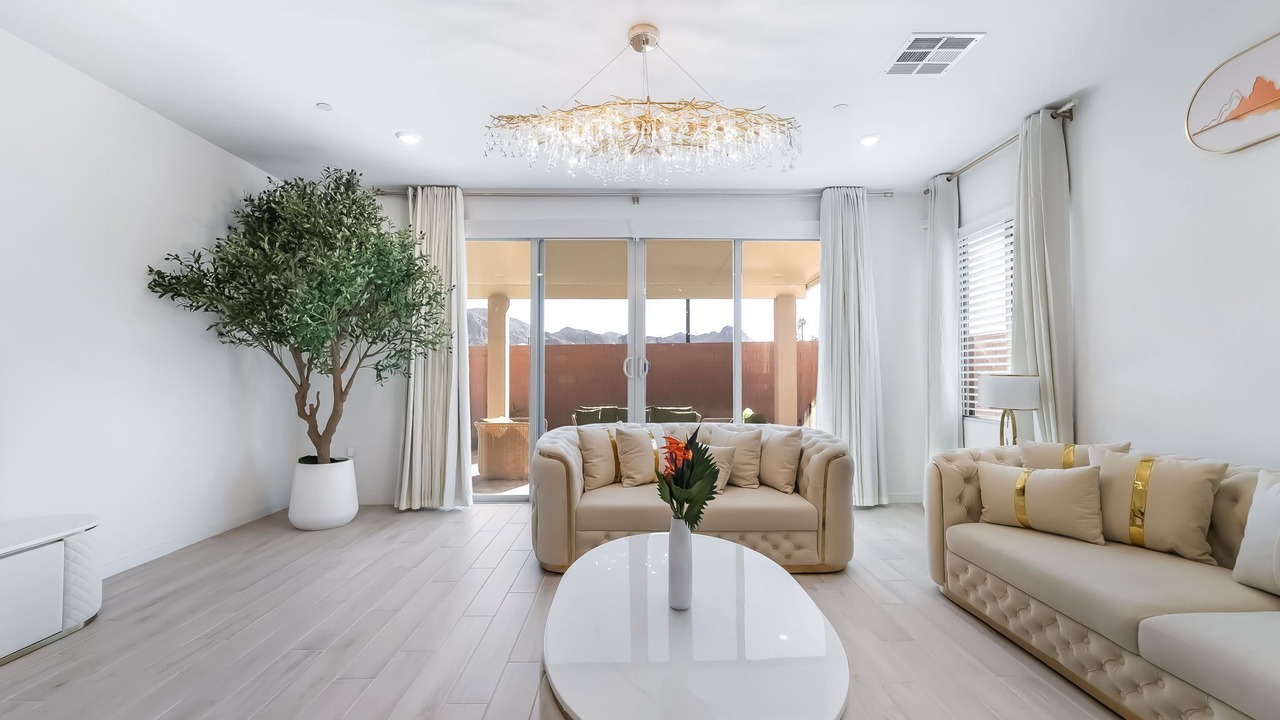 Photo of Livingroom in Lake Las Vegas