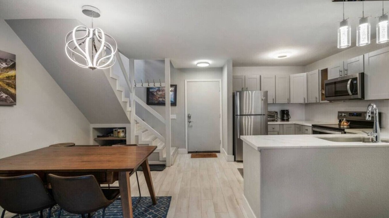 Photo of Kitchen in Mammoth Lakes