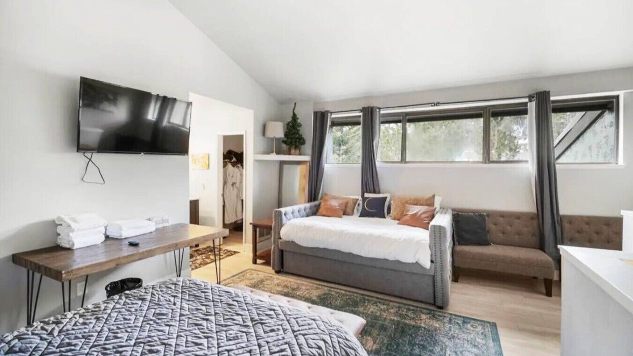 Photo of Bedroom in Mammoth Lakes