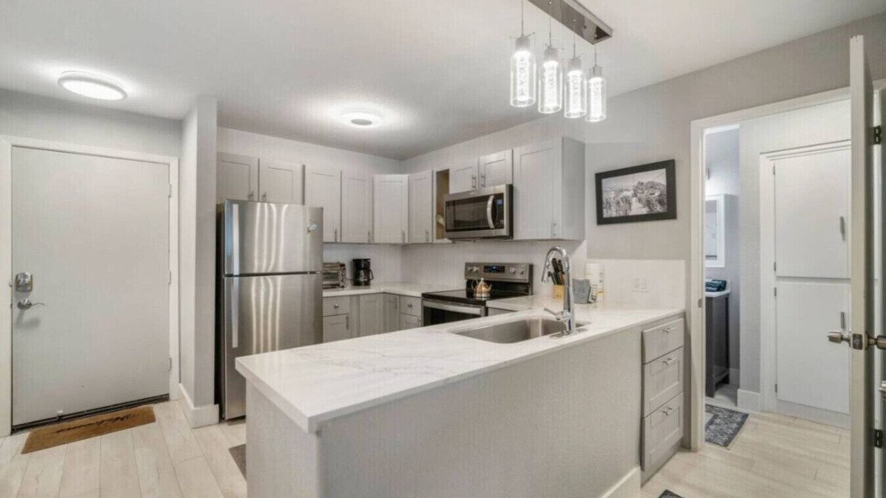 Photo of Kitchen in Mammoth Lakes