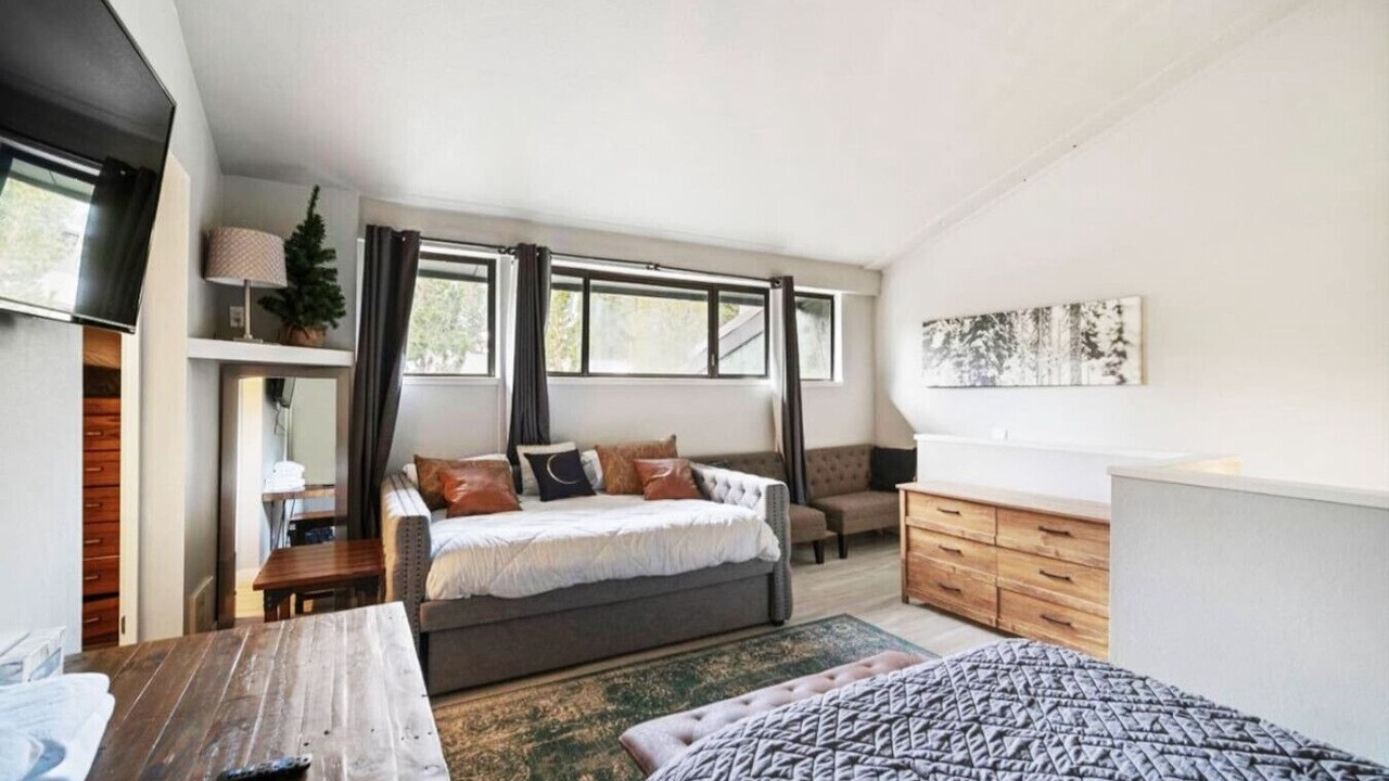 Photo of Bedroom in Mammoth Lakes