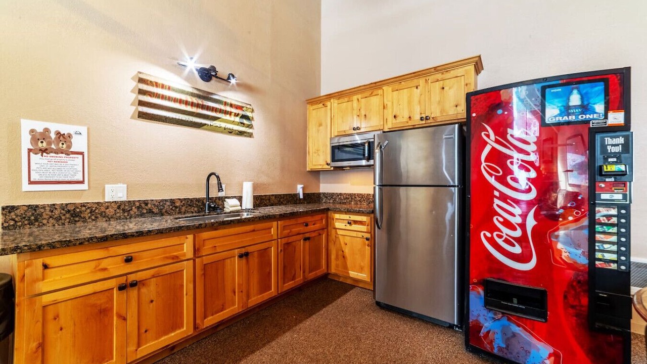 Photo of Kitchen in Mammoth Lakes