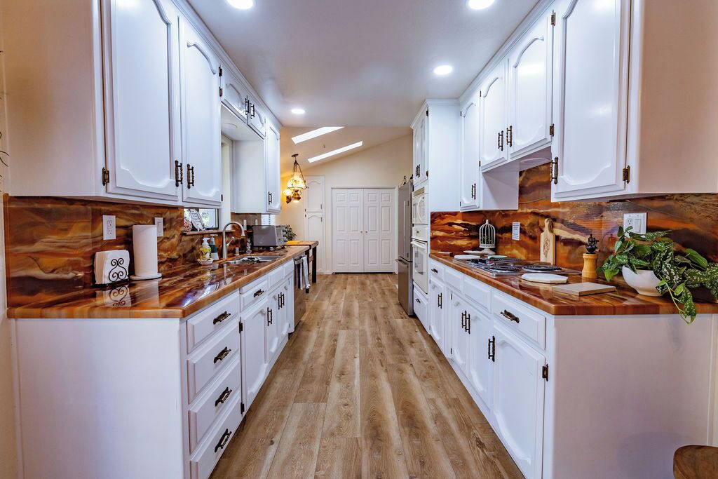 Photo of Kitchen in Yosemite Forks