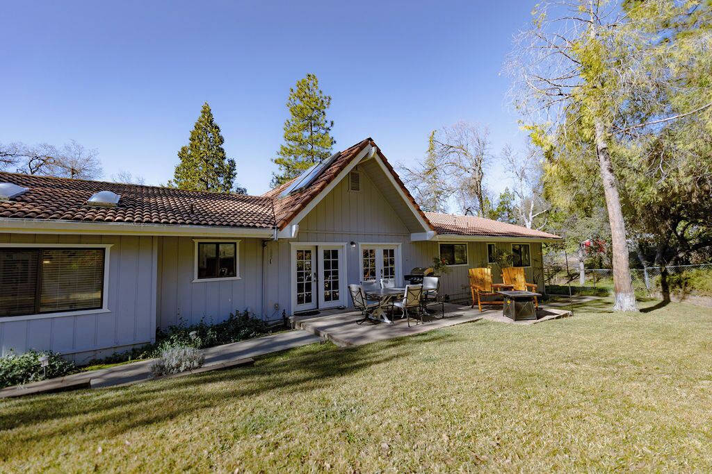 Photo of Outdoor in Yosemite Forks