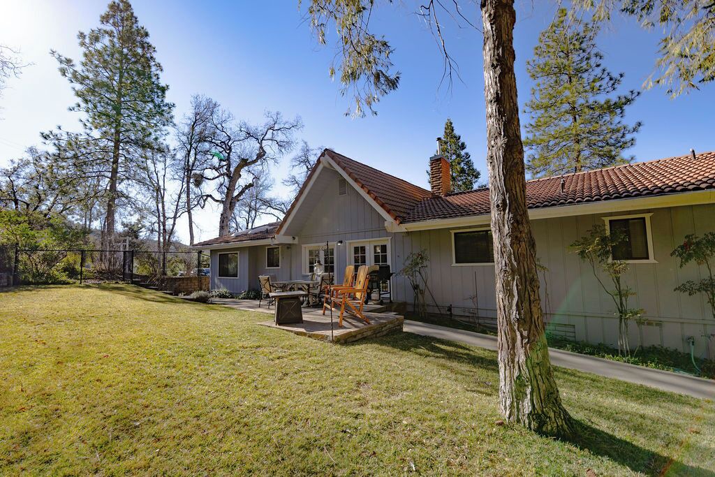 Photo of Outdoor in Yosemite Forks