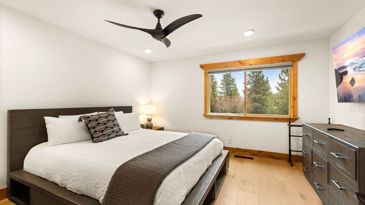 Photo of Bedroom in Incline Village
