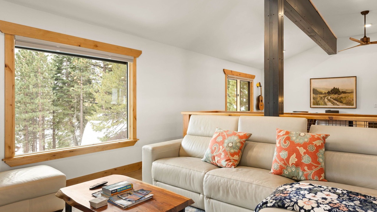 Photo of Livingroom in Incline Village
