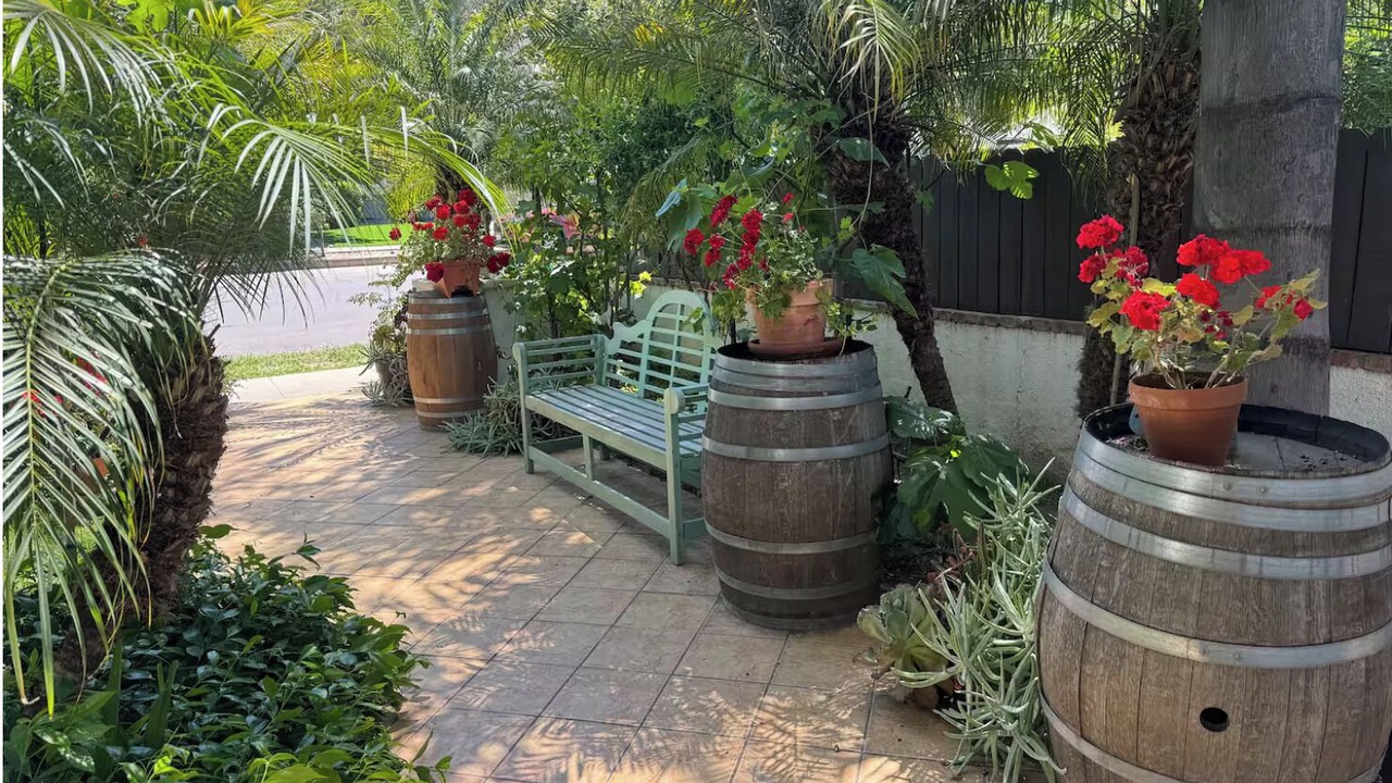 Photo of Patio Balcony in Woodland Hills