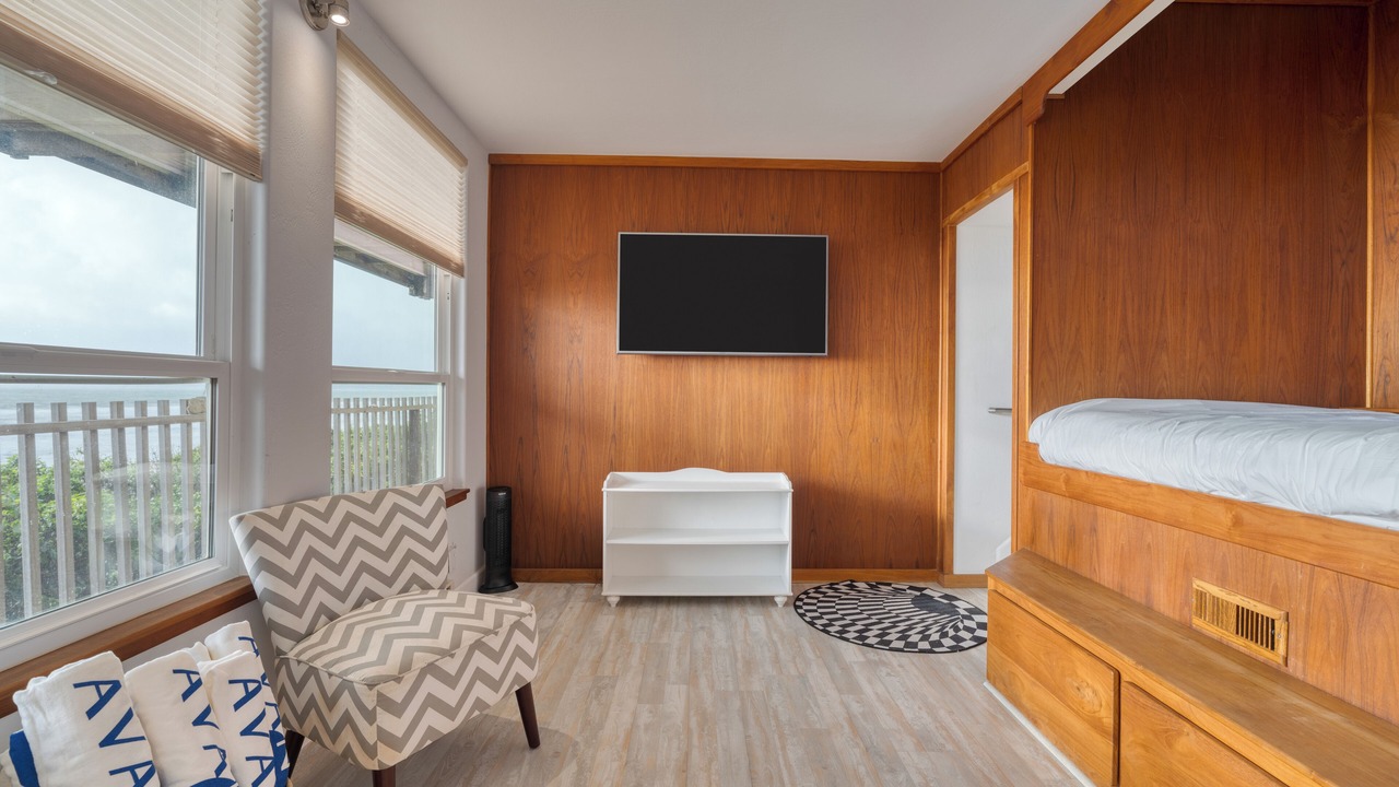 Photo of Bedroom in La Selva Beach