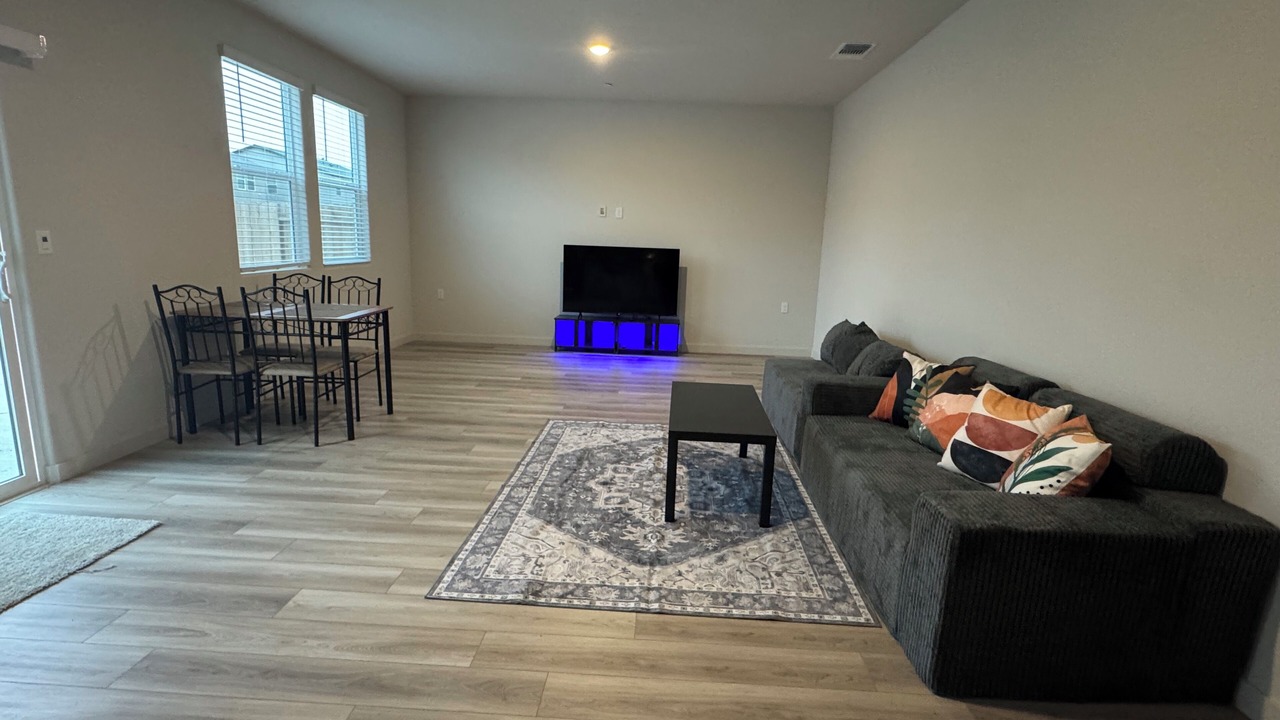 Photo of Livingroom in Merced