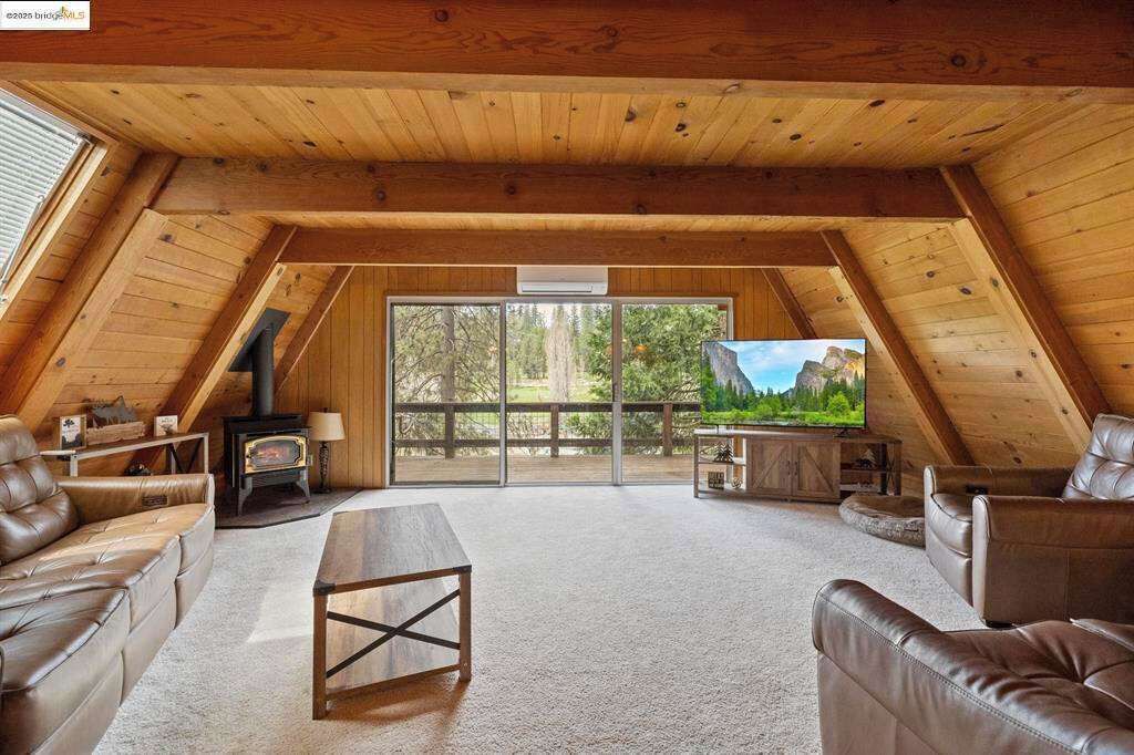 Photo of Livingroom in Mi-Wuk Village