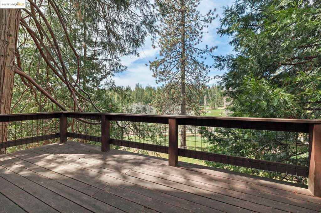 Photo of Patio Balcony in Mi-Wuk Village