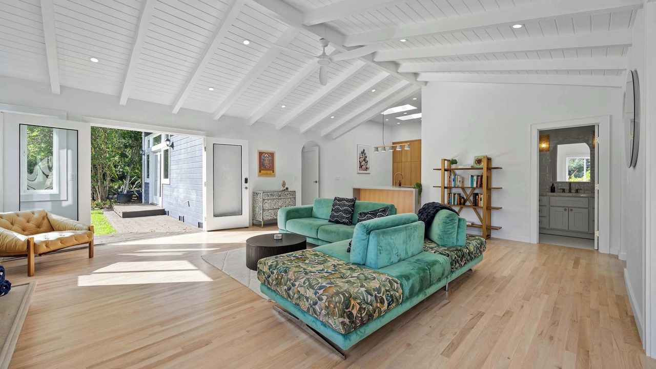 Photo of Bedroom in Fernwood