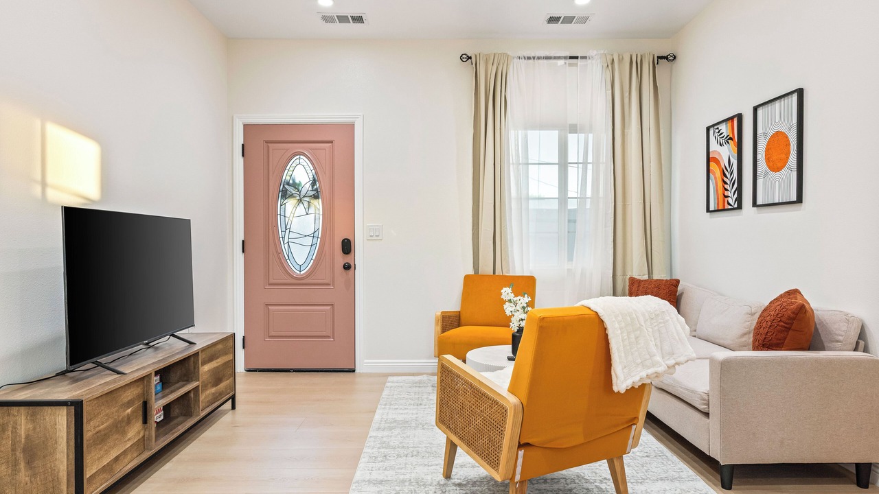 Photo of Livingroom in Southwest Anaheim