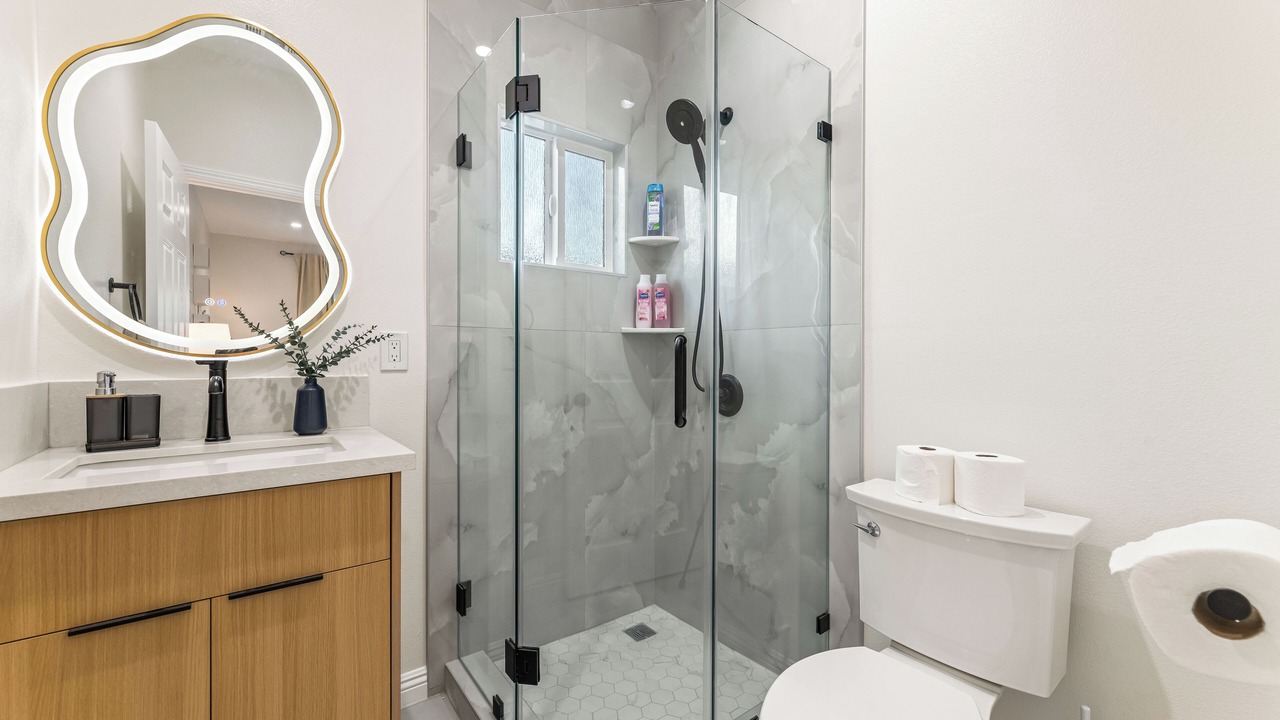 Photo of Bathroom in Southwest Anaheim