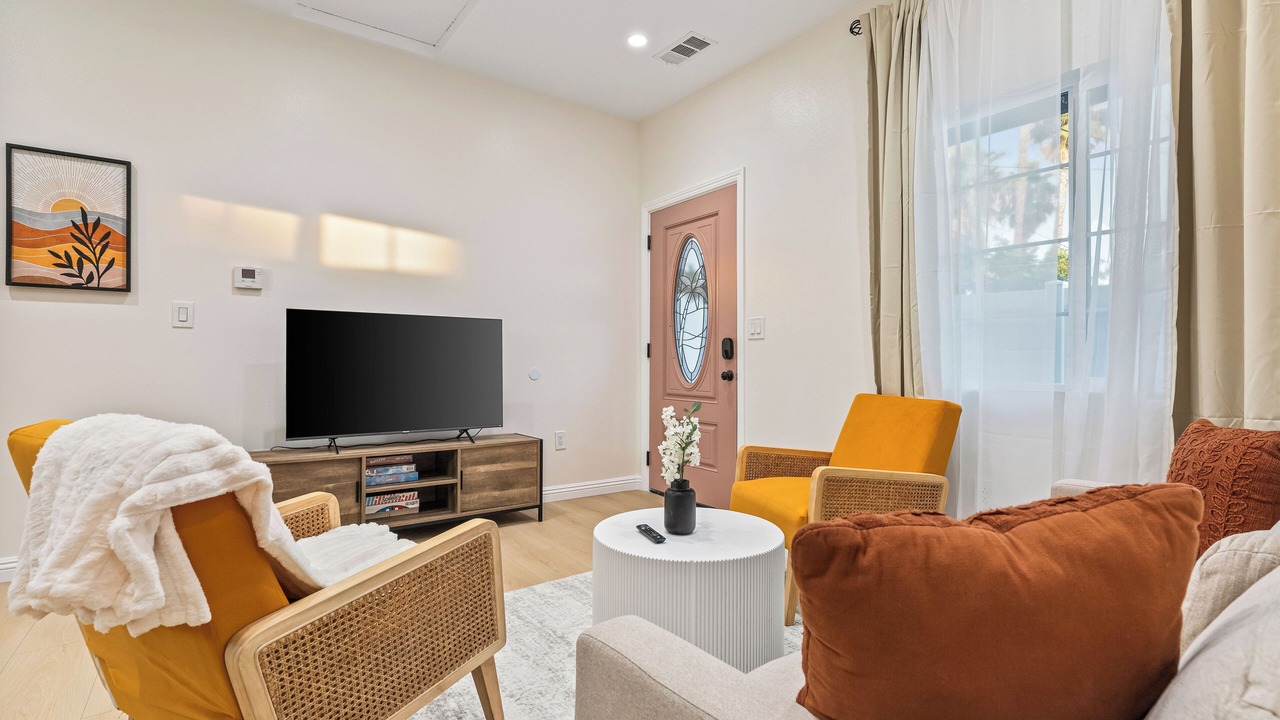 Photo of Livingroom in Southwest Anaheim