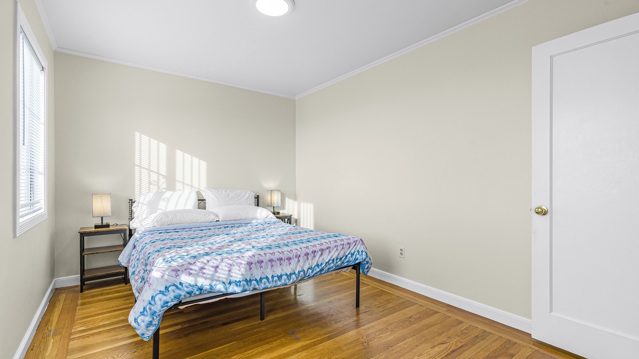 Photo of Bedroom in Daly City