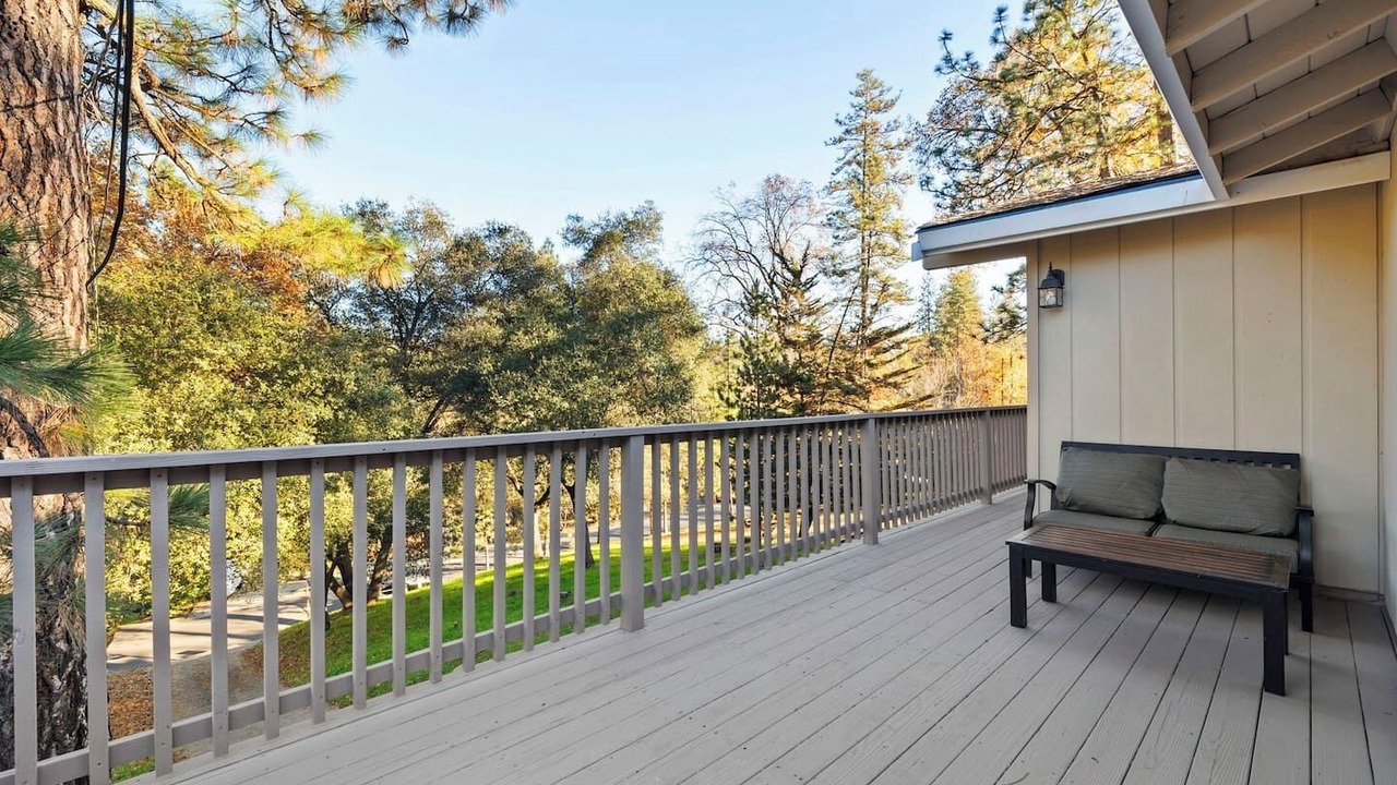 Photo of Patio Balcony in Groveland