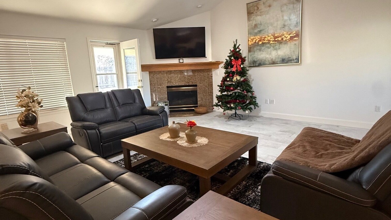 Photo of Livingroom in Carson City