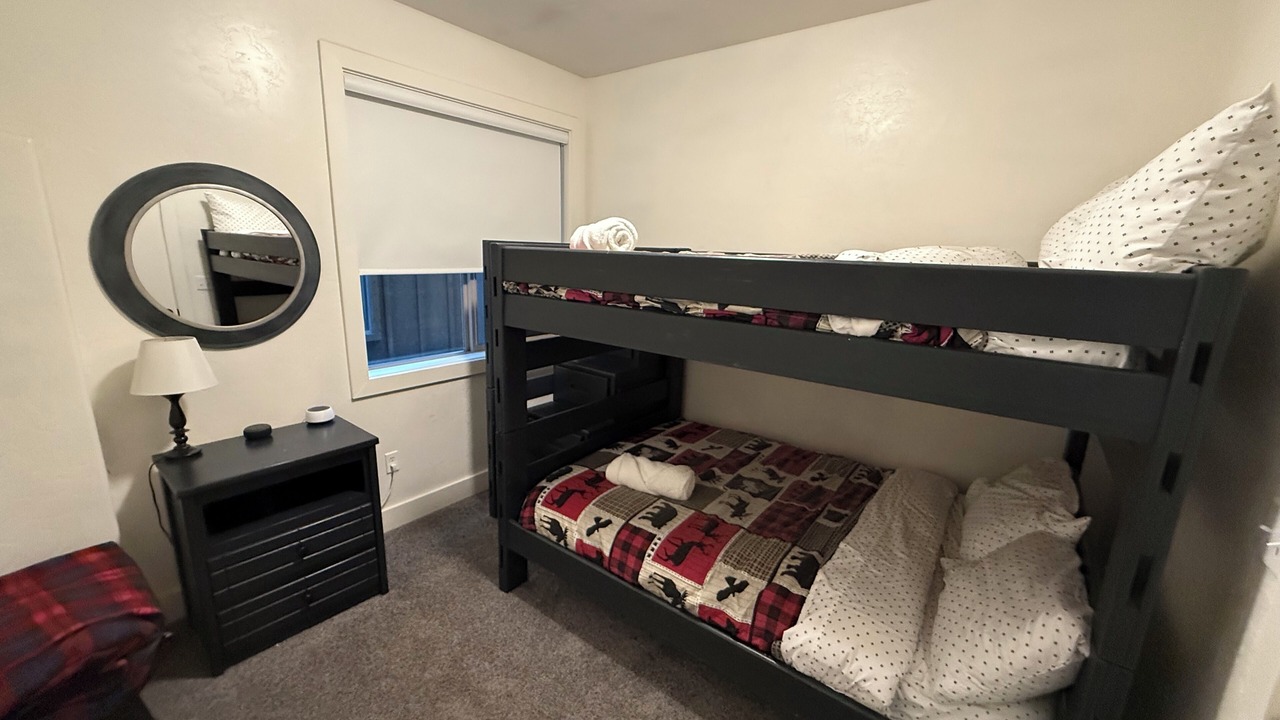 Photo of Bedroom in Shaver Lake