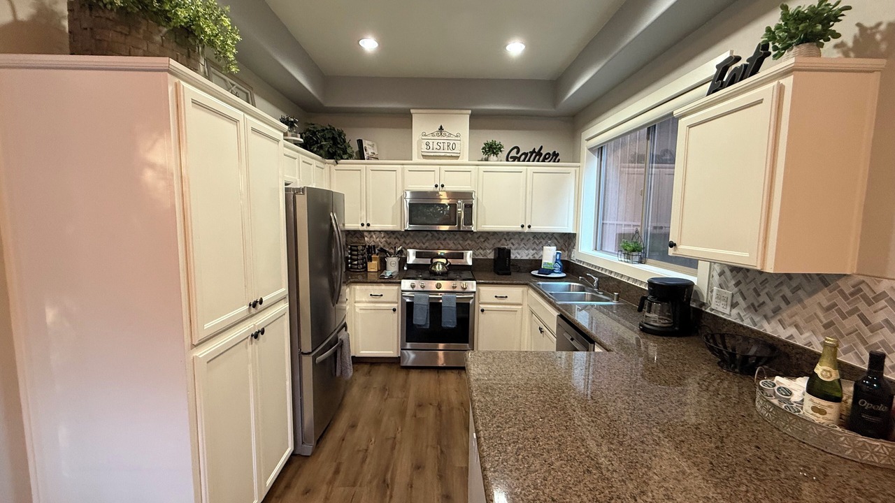 Photo of Kitchen in Shaver Lake