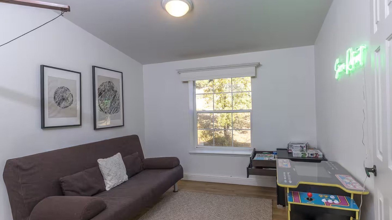 Photo of Bedroom in Midpines