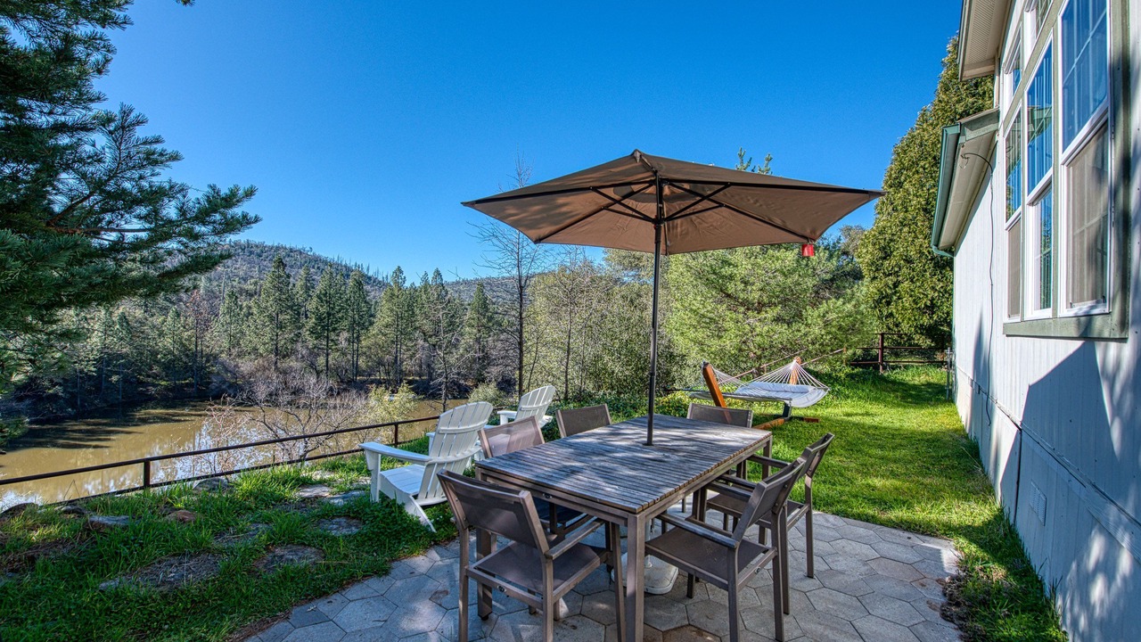 Photo of Outdoor in Midpines