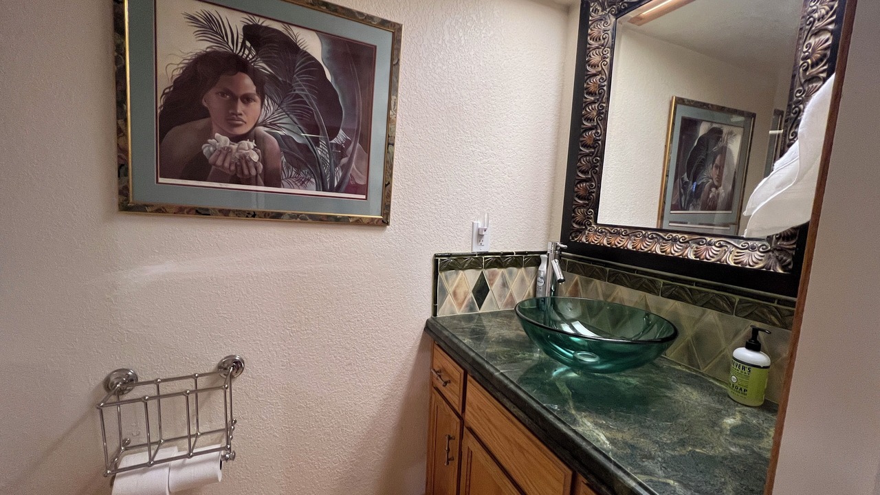 Photo of Bathroom in Pioneer Trail