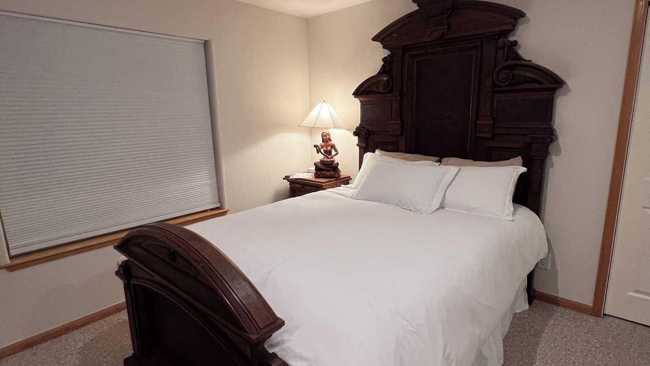 Photo of Bedroom in Pioneer Trail