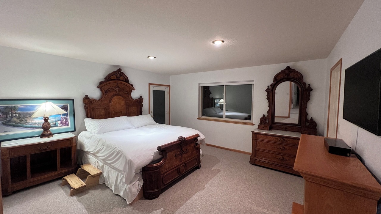 Photo of Bedroom in Pioneer Trail