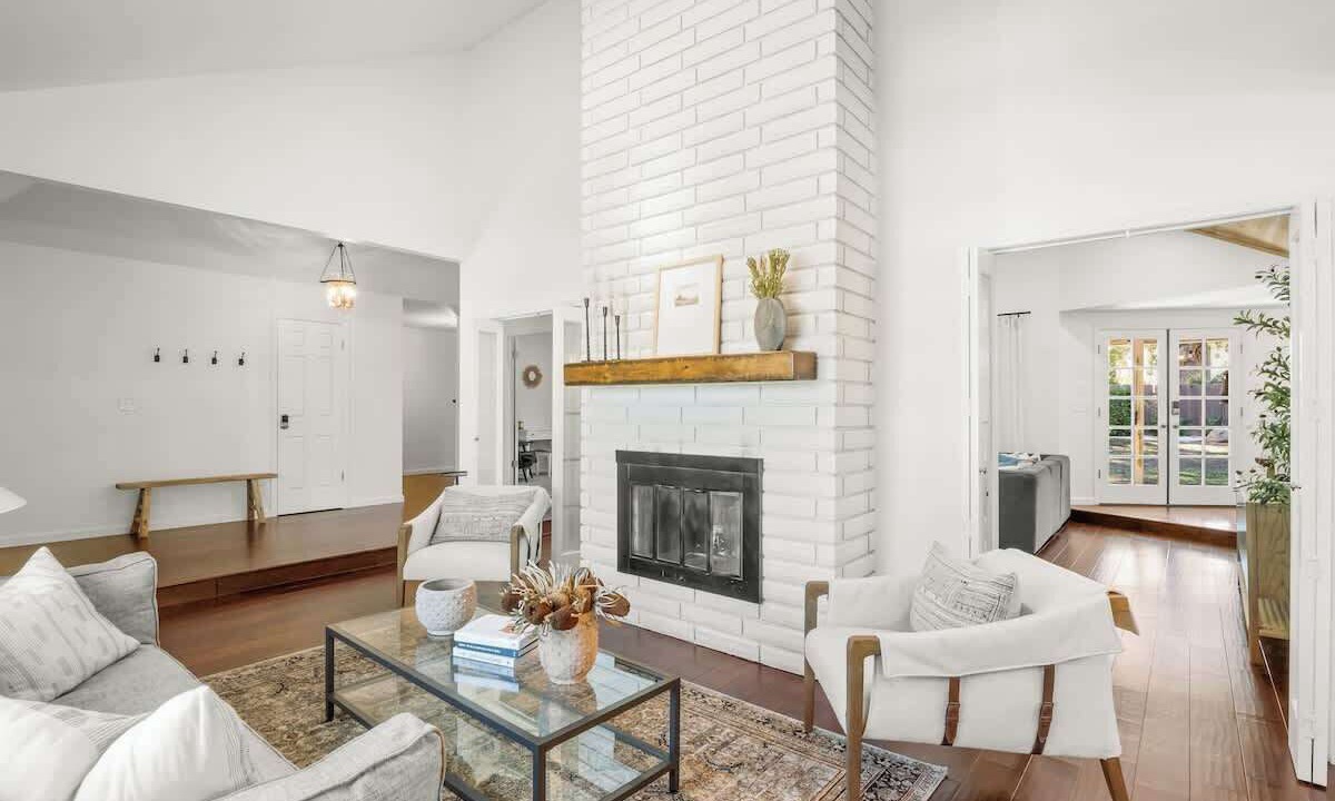 Photo of Livingroom in Raisin
