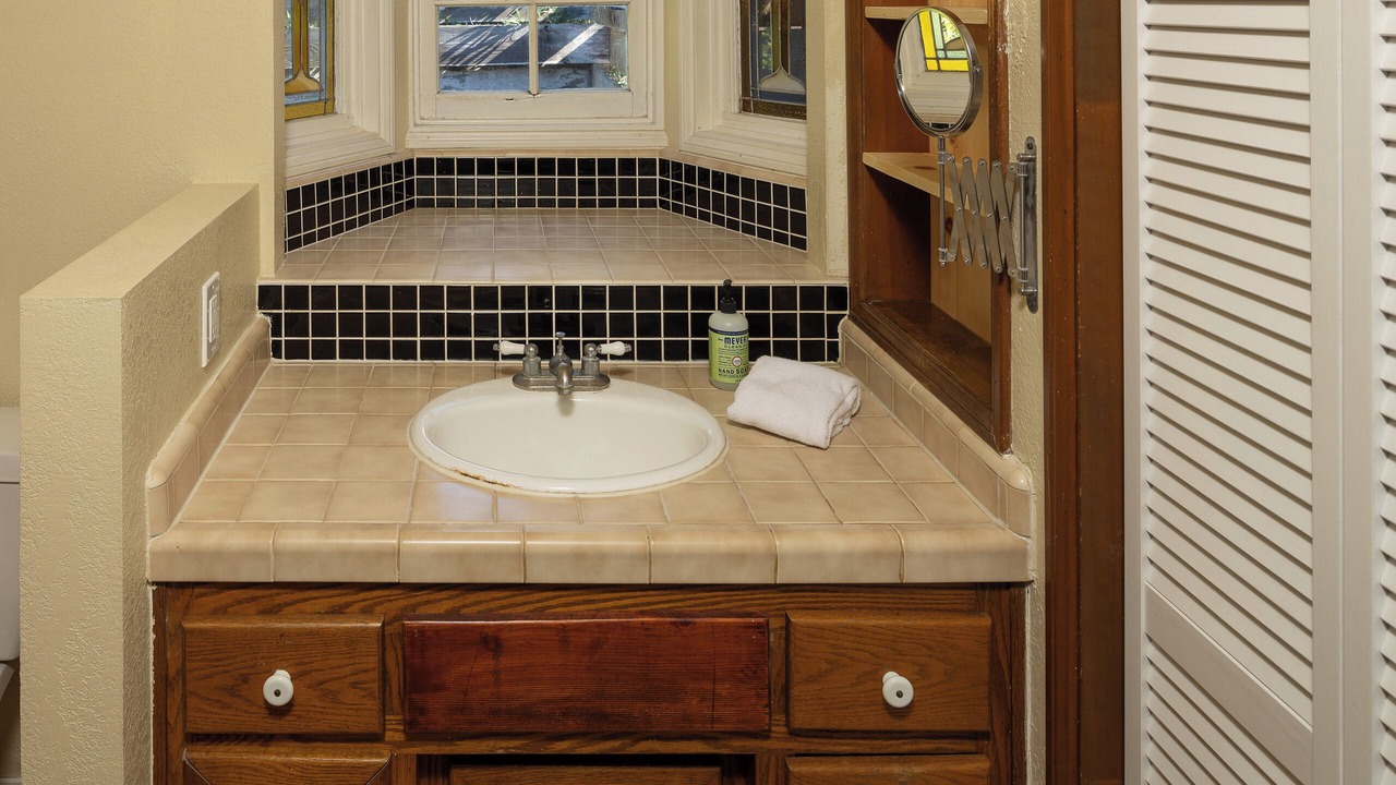 Photo of Bathroom in Baywood-Los Osos