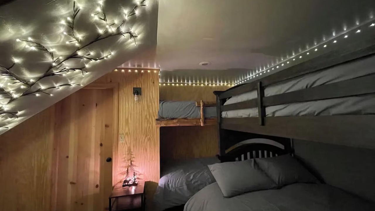Photo of Bedroom in Strawberry