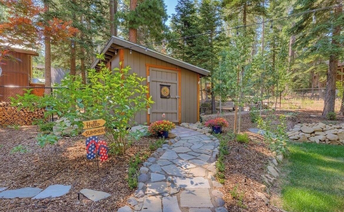 Photo of Outdoor in Tahoma
