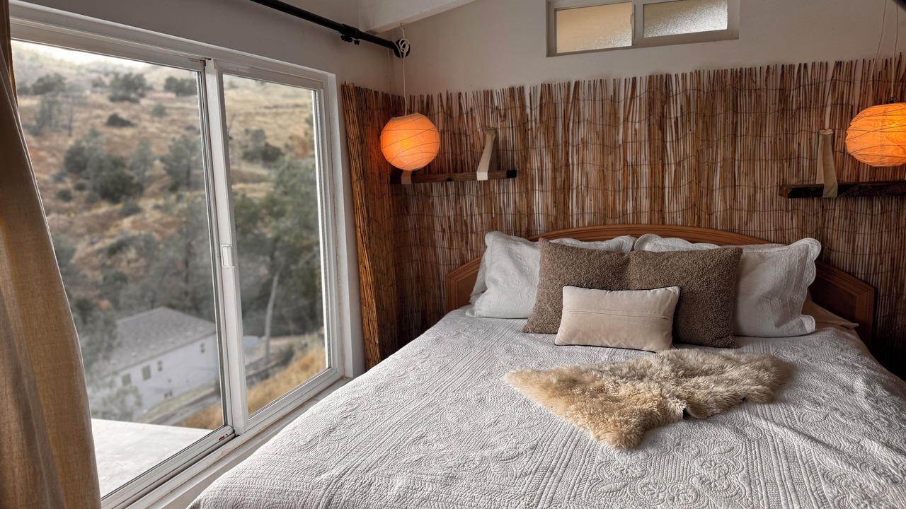 Photo of Bedroom in Friant