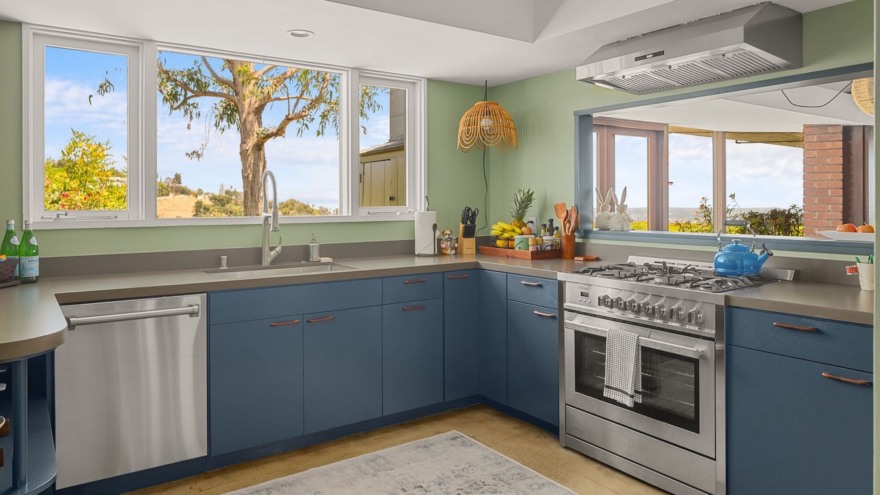 Photo of Kitchen in Beverly Glen