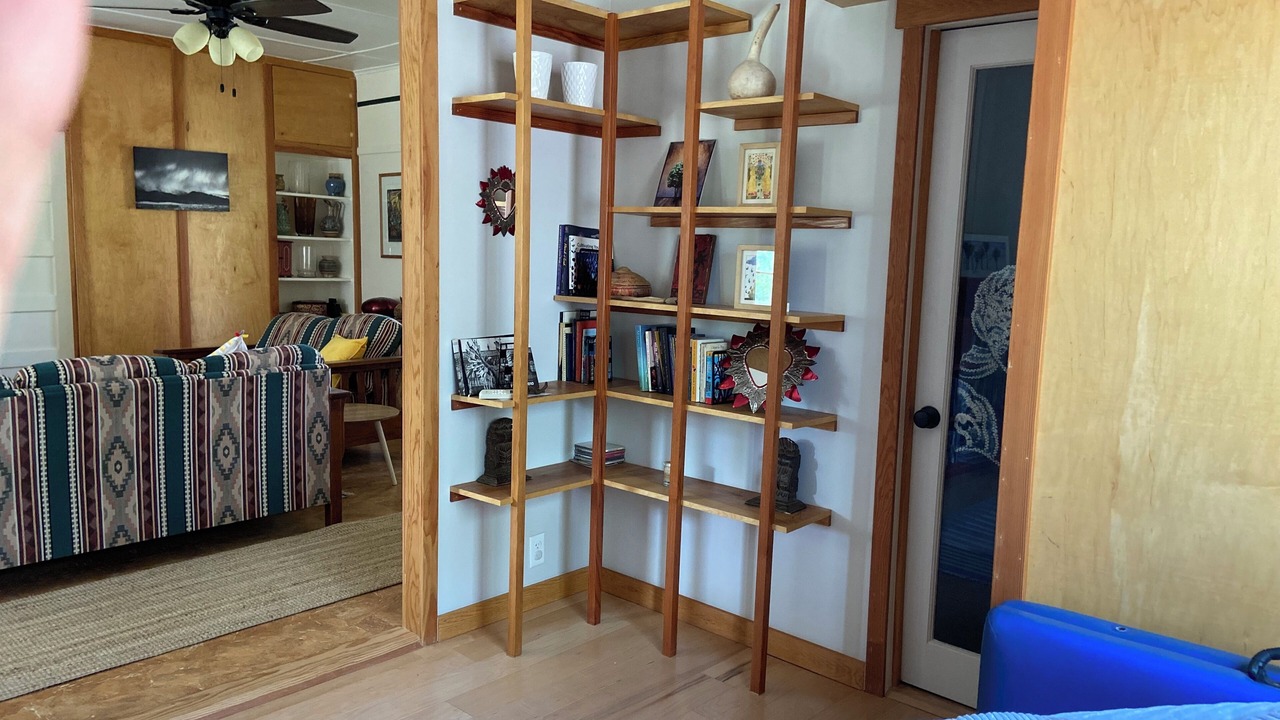 Photo of Bedroom in Tecopa