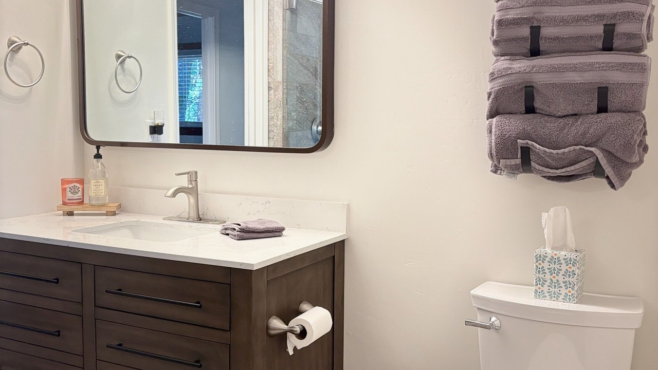 Photo of Bathroom in Sierra Cedars